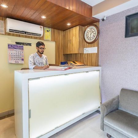 Oyo 69377 Hotel Ruby Mumbai Exterior photo