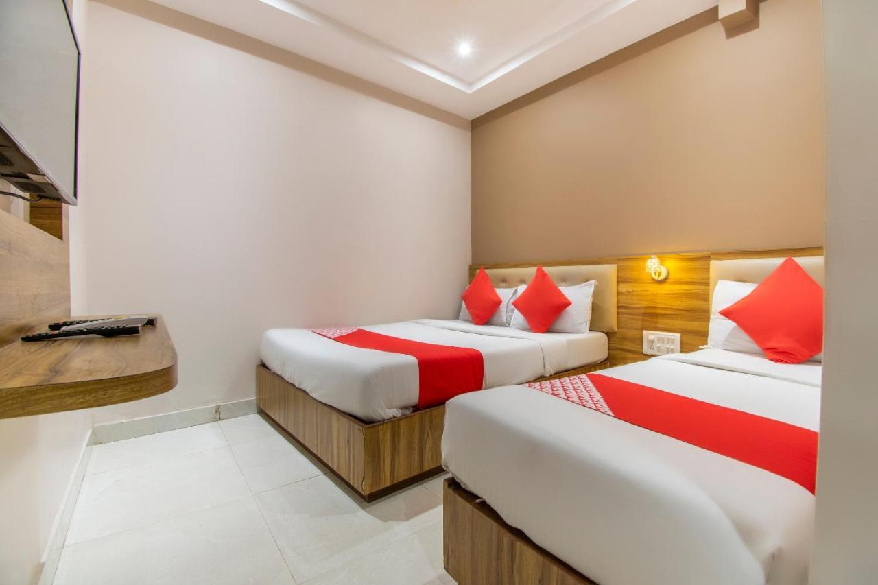 Oyo 69377 Hotel Ruby Mumbai Exterior photo