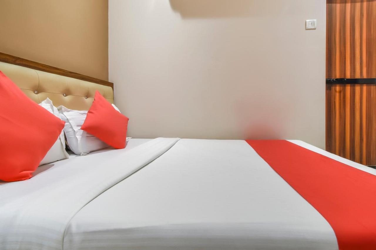 Oyo 69377 Hotel Ruby Mumbai Exterior photo